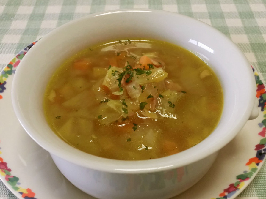 朝食用カレー風味のスープの画像