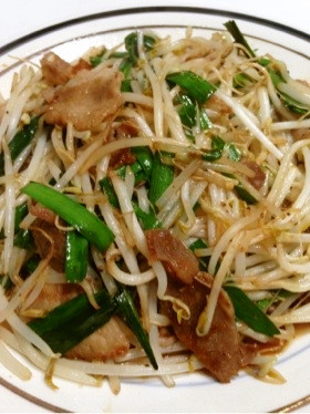 超節約料理★豚のニラもやし炒め