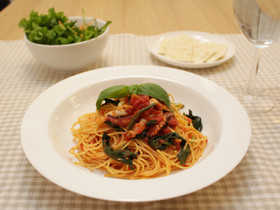 イカとほうれんそうのパスタ
