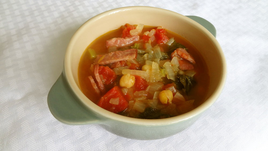 トスカーナ風チキンスキレット、ケールとドライトマト添え レシピ