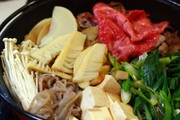 たけのこたっぷりすき焼きの写真