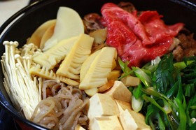 たけのこたっぷりすき焼き