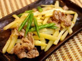 ★豚とジャガイモのシャキシャキ炒め★
