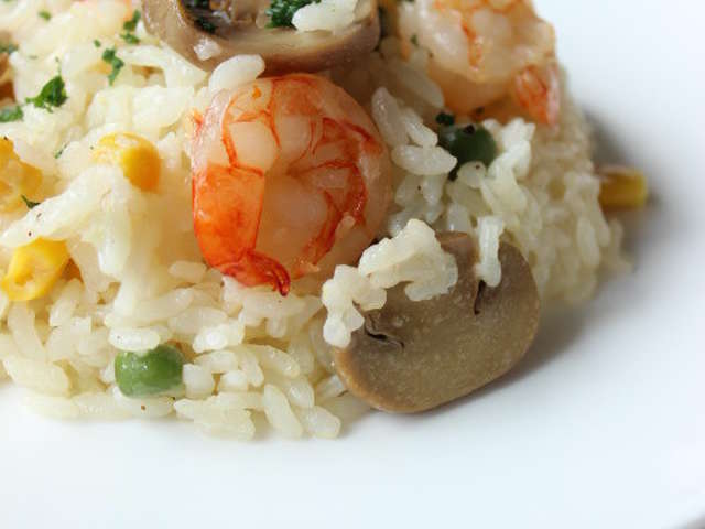 炊飯 器 エビピラフ