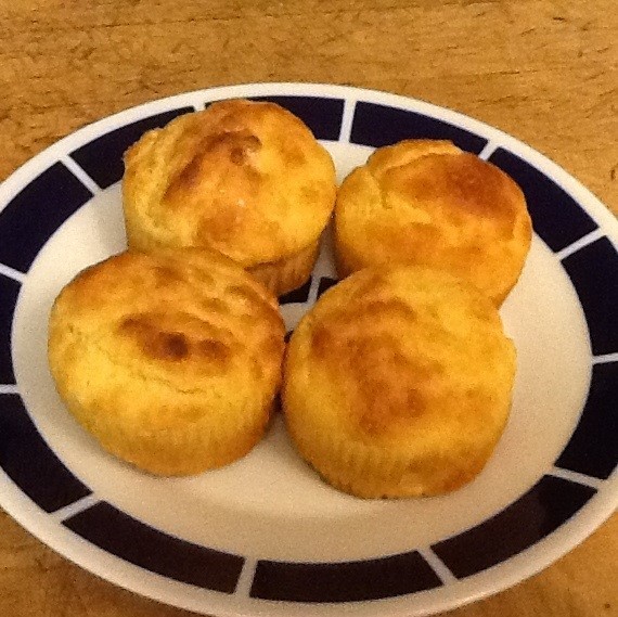 ハラペーニョポッパーコーンブレッドマフィンのレシピ