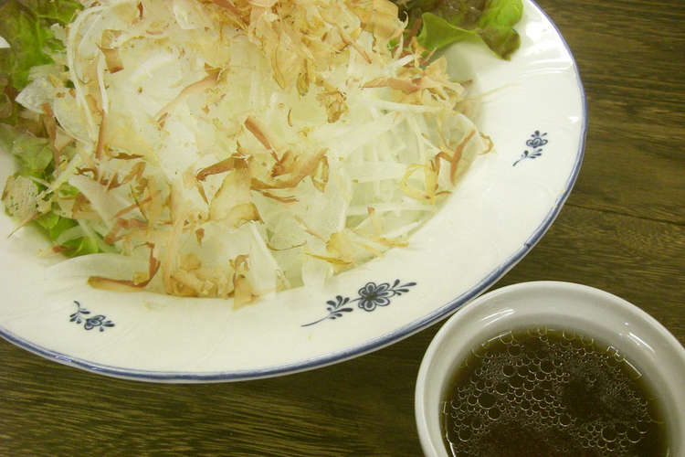 ポン酢で食べる 簡単 オニオンサラダ レシピ 作り方 By Vegeko クックパッド 簡単おいしいみんなのレシピが356万品