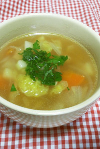 トロトロ白菜のコンソメスープ