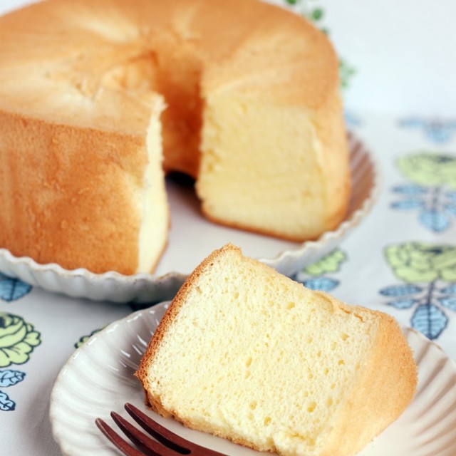 失敗しない 米粉と豆乳のシフォンケーキ レシピ 作り方 By りょーーーこ クックパッド 簡単おいしいみんなのレシピが350万品