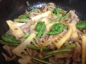 筍とこごみと豚肉の炒め物☆