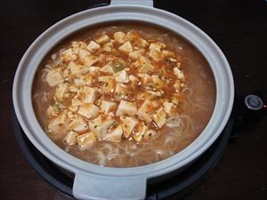 簡単　麻婆豆腐ラーメン鍋の画像