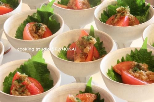 簡単ヘルシー！☆トマトの韓国風サラダの画像