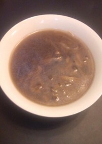 舞茸と玉ねぎのコンソメスープ