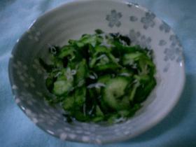 *きゅうりの酢の物*