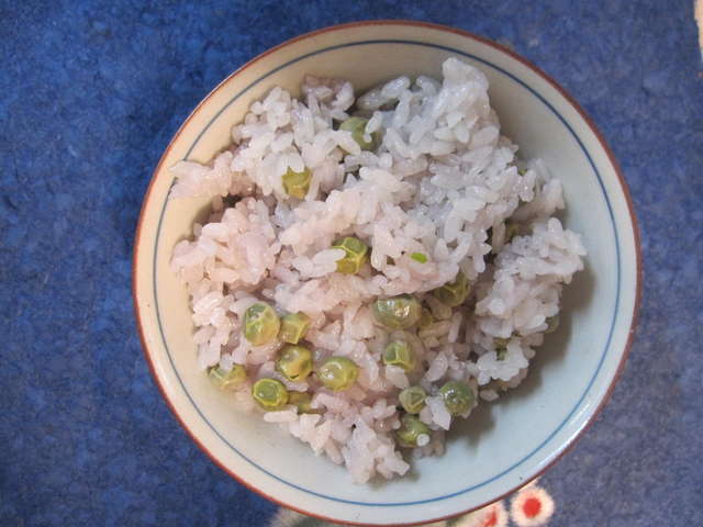 私流ツタンカーメンエンドウ豆ご飯 レシピ 作り方 By Yobibaa クックパッド