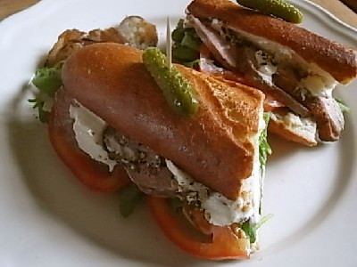 パリのパン屋さん風鴨ローストサンドイッチの画像