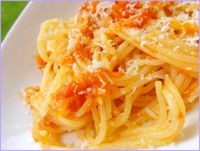 スパゲッティトマトソースの画像