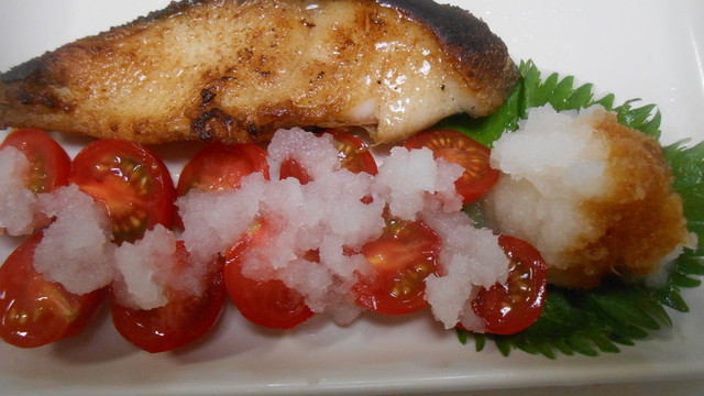銀だらの塩焼き 大根おろし添え レシピ 作り方 By はなおじさん クックパッド 簡単おいしいみんなのレシピが361万品