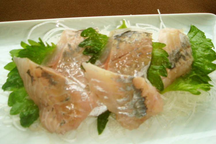 鯵の三枚おろし 刺身 レシピ 作り方 By あんちゃみん クックパッド 簡単おいしいみんなのレシピが352万品