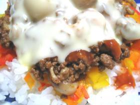 ピリ辛!チーズときのこのタコライス