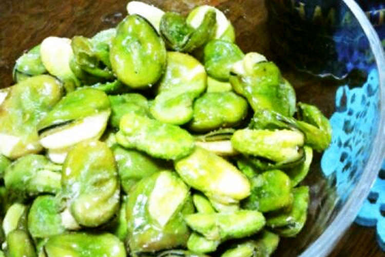 そらまめの素揚げ レシピ 作り方 By まぃこ クックパッド 簡単おいしいみんなのレシピが352万品