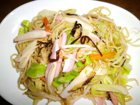 たっぷり野菜の塩こんぶ塩やきそば!!
