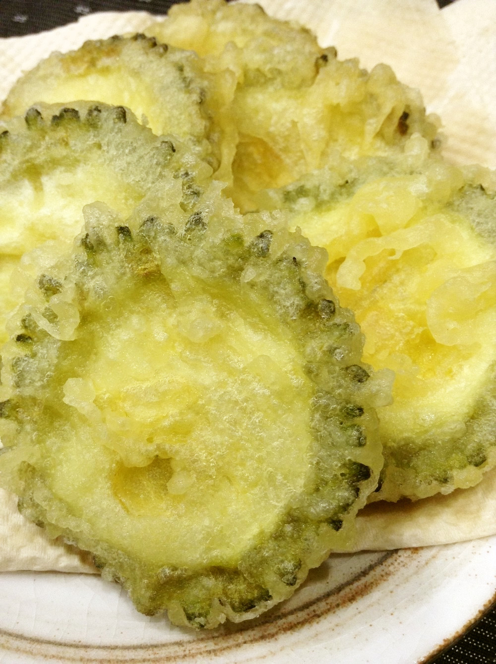 そのままでok ゴーヤの天ぷら レシピ 作り方 By だいはる０７１２ クックパッド 簡単おいしいみんなのレシピが374万品