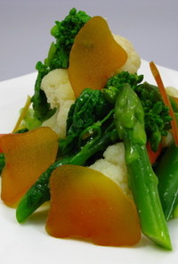 カラスミのせ温野菜サラダ