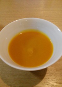 お腹にやさしいかぼちゃとにんじんのスープ