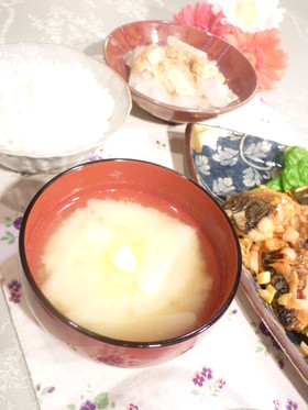 うちのじゃがいものお味噌汁☆
