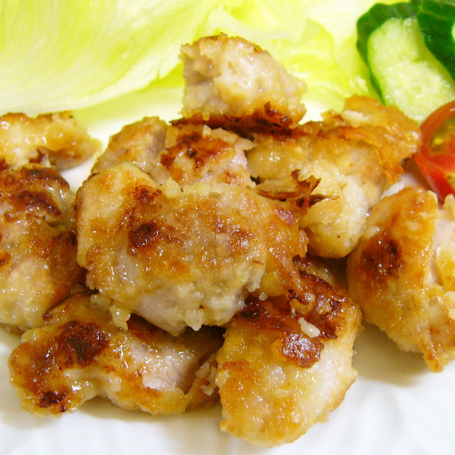 米粉でヘルシー 揚げない鶏のから揚げ レシピ 作り方 By Chez Zooom クックパッド 簡単おいしいみんなのレシピが355万品