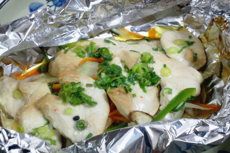 野菜たっぷり鶏肉の和風ホイル焼き レシピ 作り方 By あやこん クックパッド 簡単おいしいみんなのレシピが377万品
