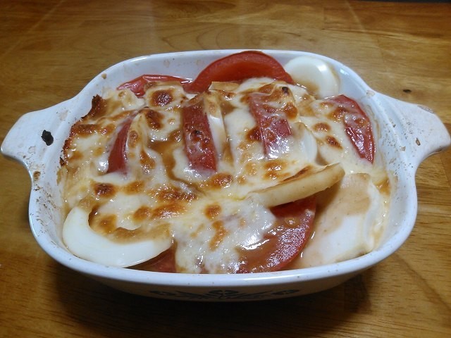 トマト&豆腐&ゆで卵の味噌グラタンの画像