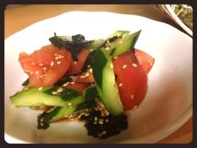 トマトと海苔の簡単韓国風サラダの画像