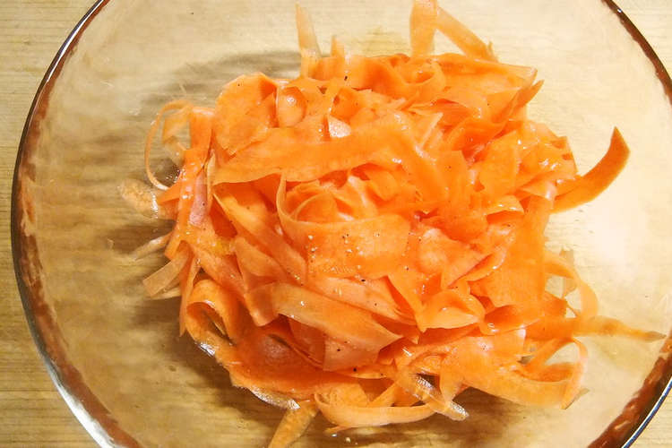 食欲増進 ピーラーニンジンのマリネ レシピ 作り方 By だれきち クックパッド