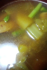 たっぷり野菜のカレー風味スープ