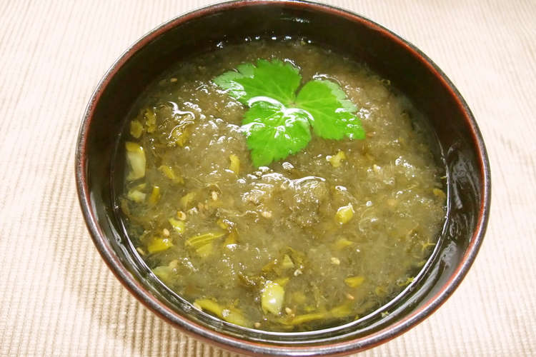 とろろ昆布と高菜漬けの即席汁 レシピ 作り方 By まっちぃなー クックパッド