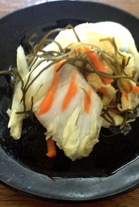 白菜と千切り昆布の生姜風味浅漬け