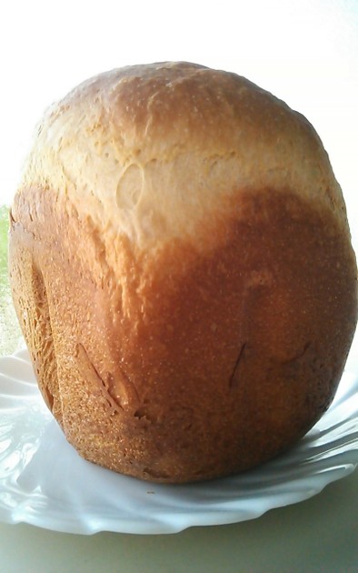 アヌカハニーとマヨネーズで調整豆乳食パンの写真