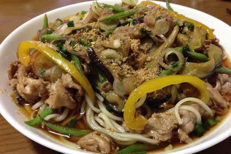 ナスと豚肉のにんにくぶっかけそうめん レシピ 作り方 By Kotobuki クックパッド 簡単おいしいみんなのレシピが375万品