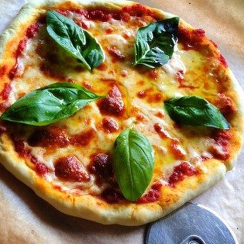 みんなが作ってる ダッチオーブン ピザのレシピ クックパッド 簡単おいしいみんなのレシピが345万品