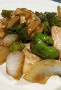 鶏胸肉とししとうの甘辛炒め