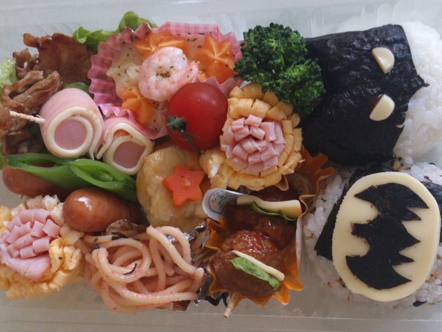 男の子 中学生向けキャラ弁バットマン弁当 レシピ 作り方 By らいむ777 クックパッド 簡単おいしいみんなのレシピが353万品 男の子 中学生向けキャラ弁バットマン弁当 レシピ 作り方 By らいむ777 クックパッド 簡単おいしいみんなのレシピが353万品