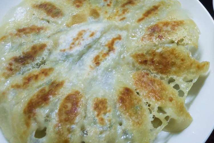 にんにくたっぷりジューシー餃子 レシピ 作り方 By よっしいらいふ クックパッド 簡単おいしいみんなのレシピが352万品