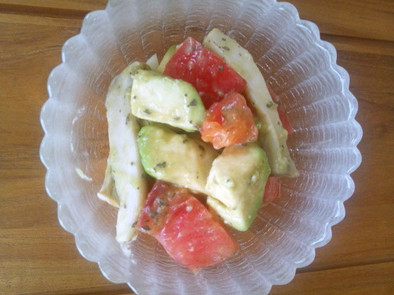 簡単☆アボカドとトマトのサラダの写真