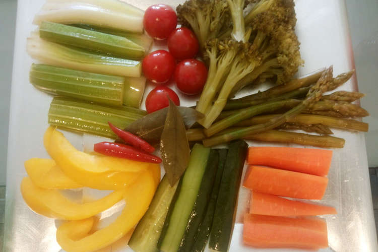 絶品やみつき野菜のピクルス レシピ 作り方 By Barocanmom クックパッド 簡単おいしいみんなのレシピが349万品