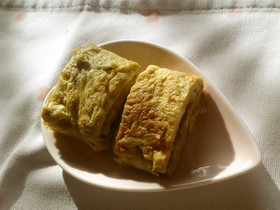 *卵1つで♡卵焼き♡withごま*