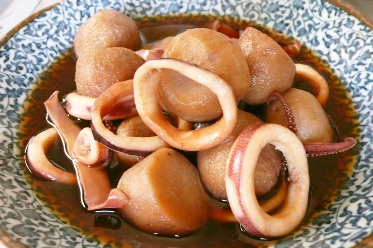 冷凍の里芋で簡単 イカと里芋の煮物 レシピ 作り方 By みみっぷ クックパッド