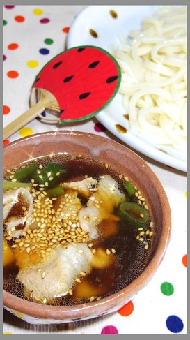 豚肉の旨味でがっつけ!簡単絶品肉汁うどん