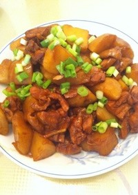 鶏肉とじゃがいもの中華風煮物