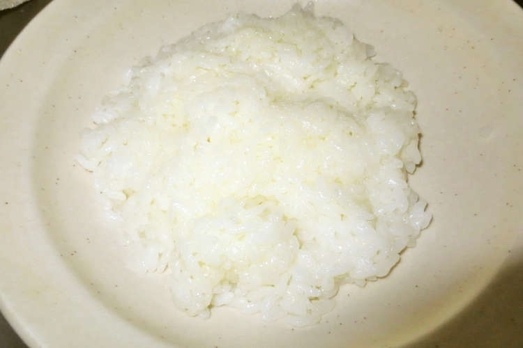 冷蔵庫の冷ご飯 レンジで復活 レシピ 作り方 By たまきのパパ クックパッド 簡単おいしいみんなのレシピが360万品